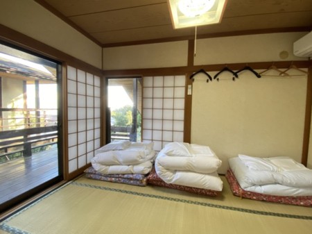 駐車場からバリアフリーです。