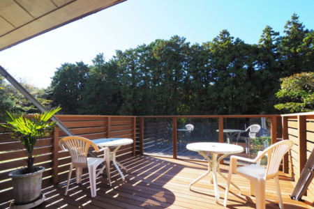 気品さと優雅さに満ち溢れる