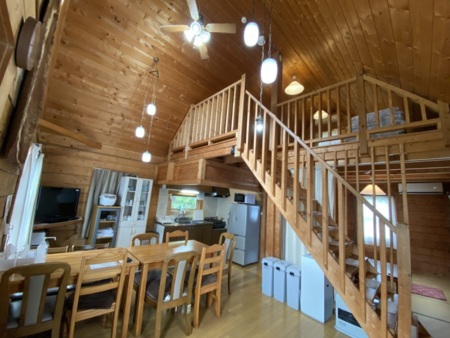 木の香りに癒されます