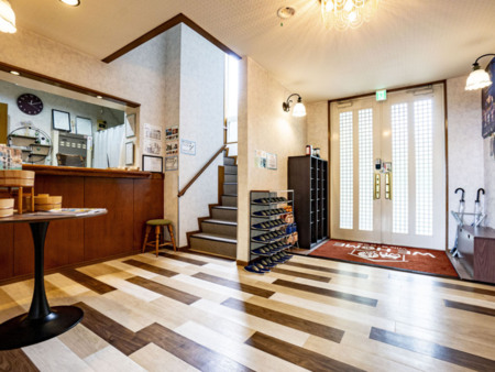 お子様用のスリッパもご用意しております