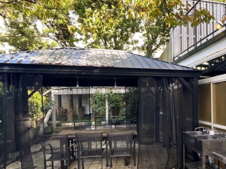 BBQ場　屋外キッチン、大型グリル